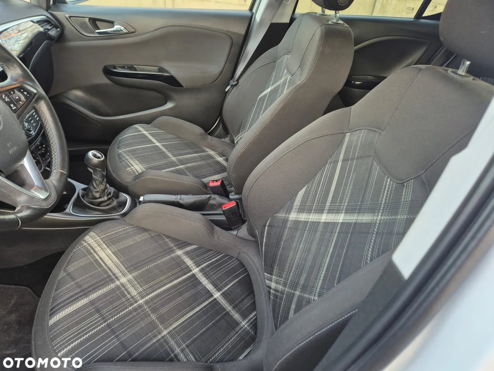 Opel Corsa - 16