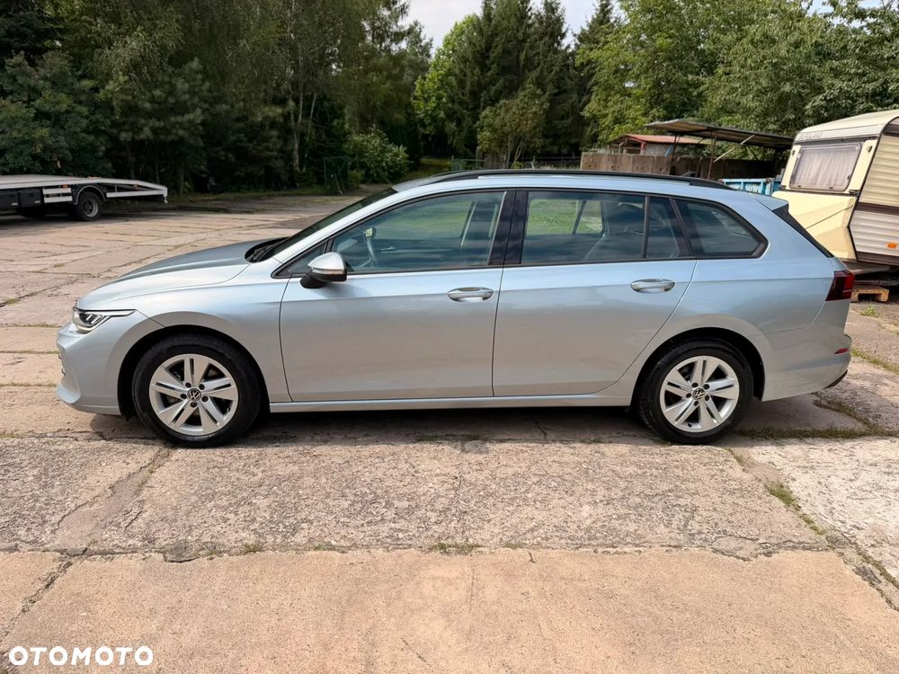 Volkswagen Golf 1.5 eTSI OPF DSG Edition 50 - 8