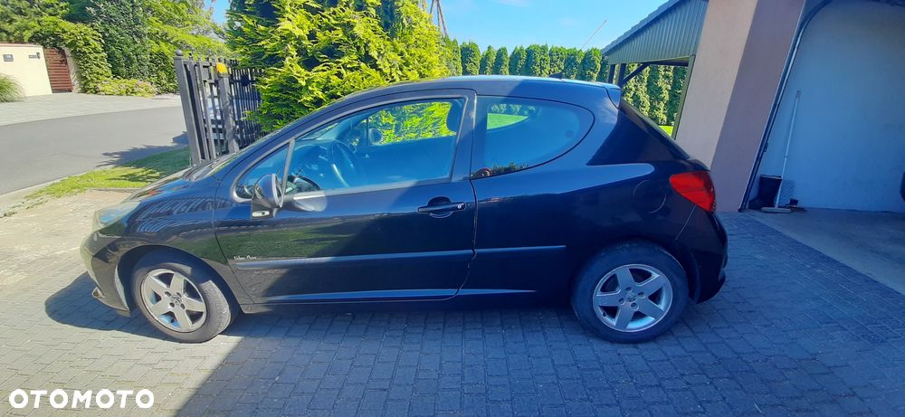 Peugeot 207 - 4