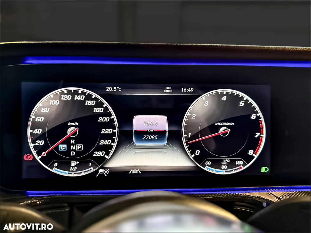 Mercedes-Benz G 500 9G-TRONIC AMG Line - 29