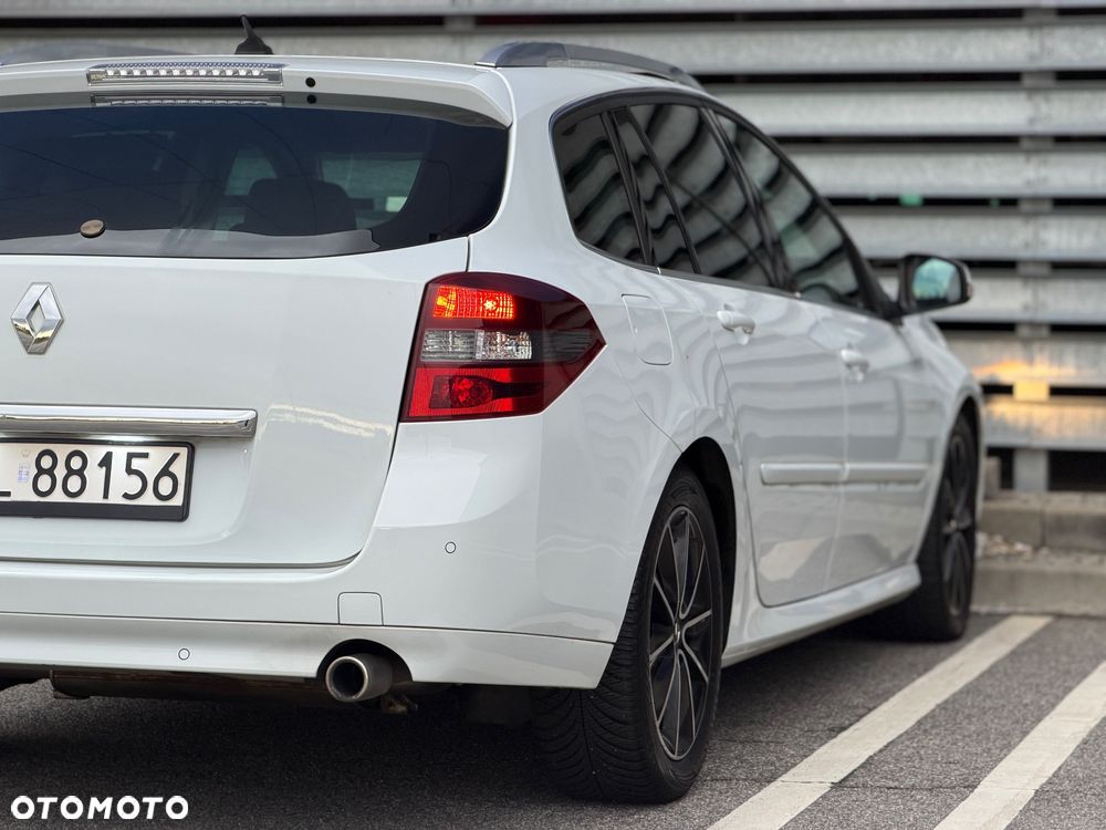 Renault Laguna 2.0 dCi Black Edition - 27