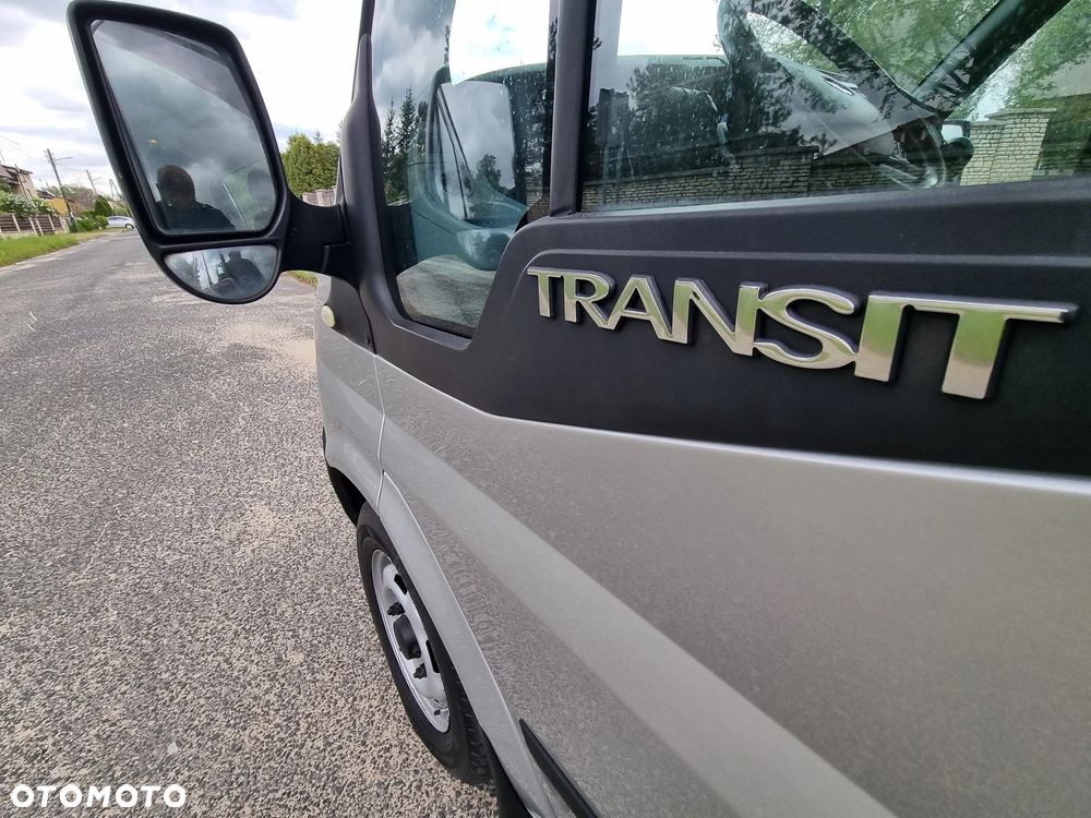 Ford Transit - 22