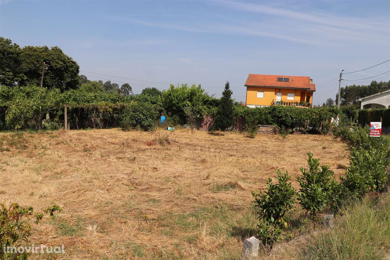 Lote de Terreno  Venda em Freamunde,Paços de Ferreira - Grande imagem: 2/12