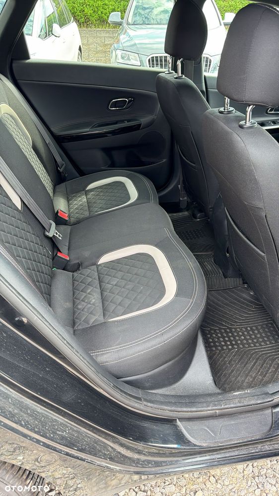 Kia Ceed 1.6 CRDi 136 ISG GT Line - 11