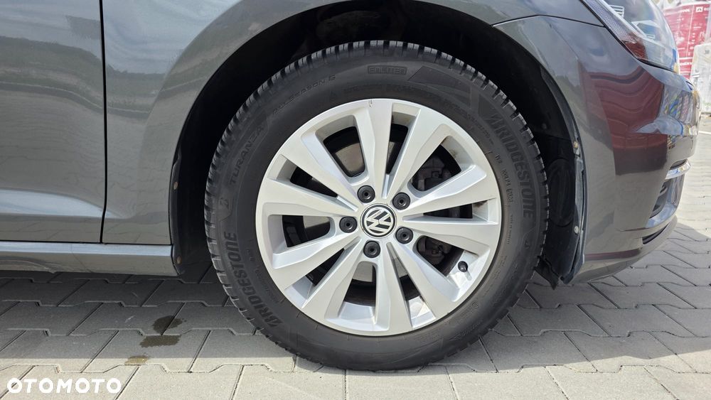 Volkswagen Golf 1.6 TDI BMT Highline - 11
