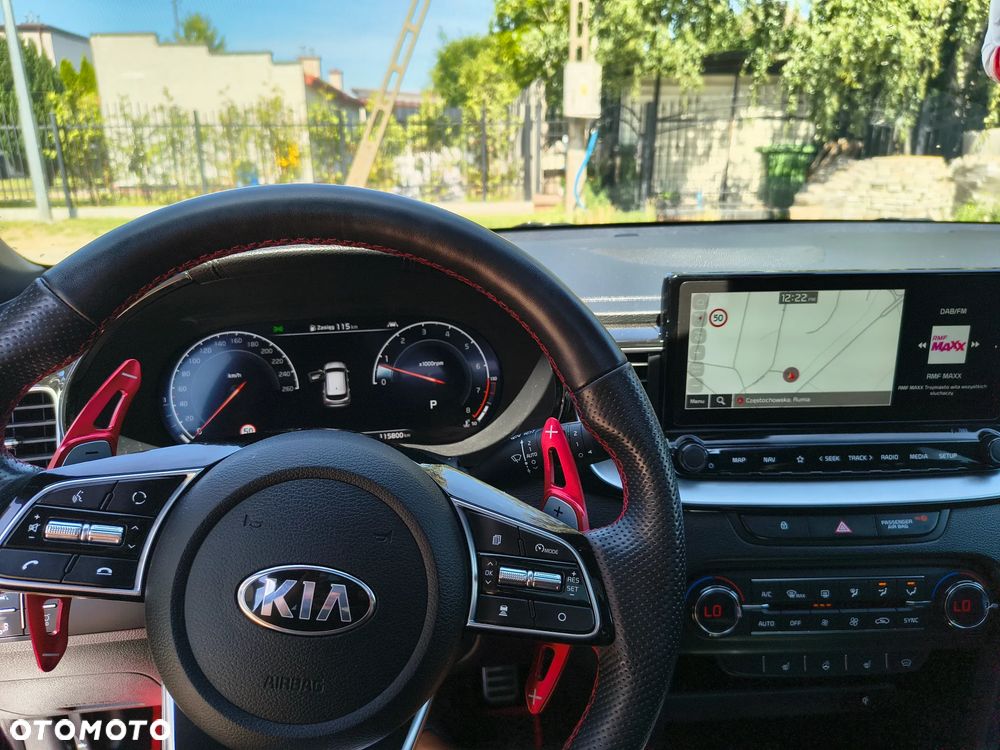 Kia ProCeed - 11