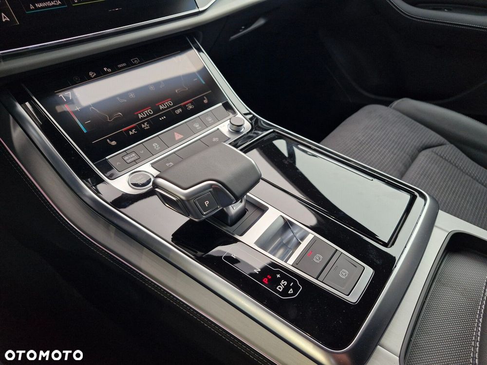 Audi Q7 - 21