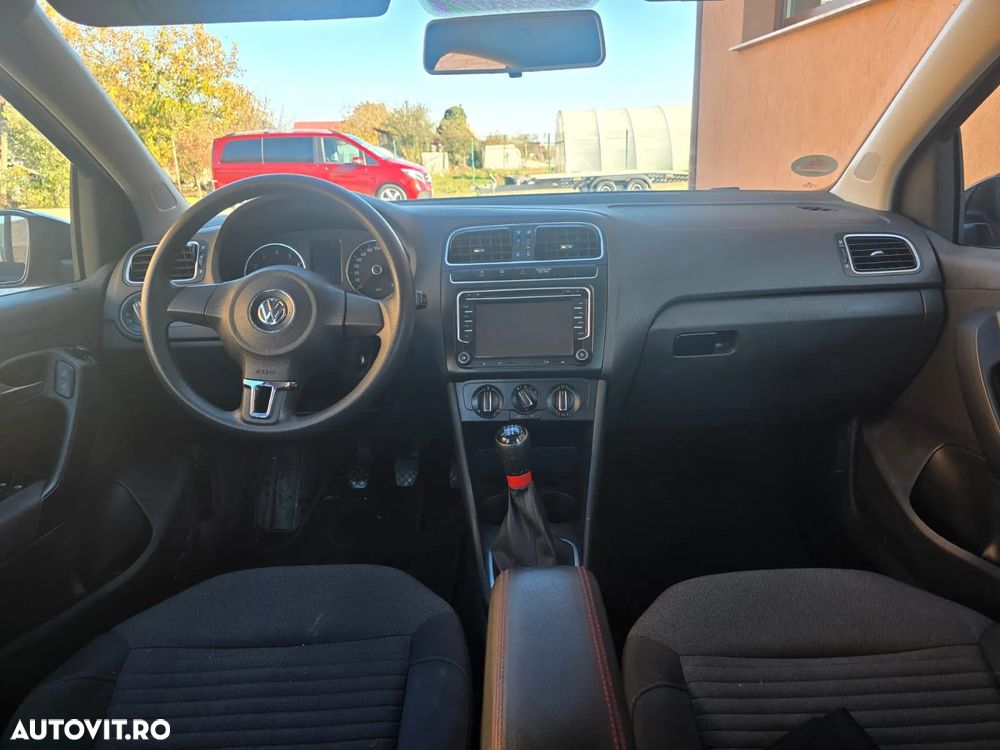 Volkswagen Polo 1.4 Comfortline - 6