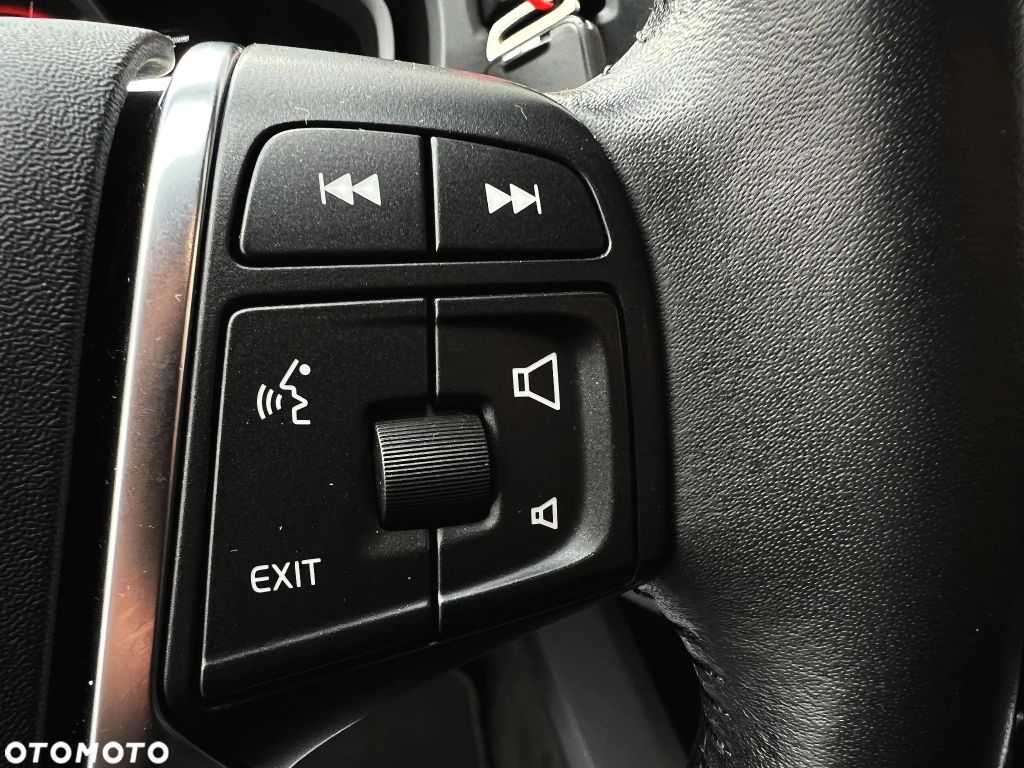 Volvo V40 Cross Country D4 Geartronic Momentum - 24