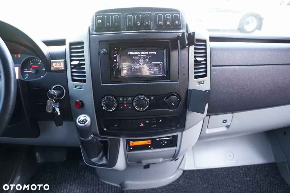Mercedes-Benz SPRINTER 516 CDI / KLIMA /SPROWADZONY / - 18