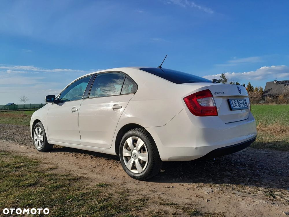 Skoda RAPID 1.2 TSI Active - 9