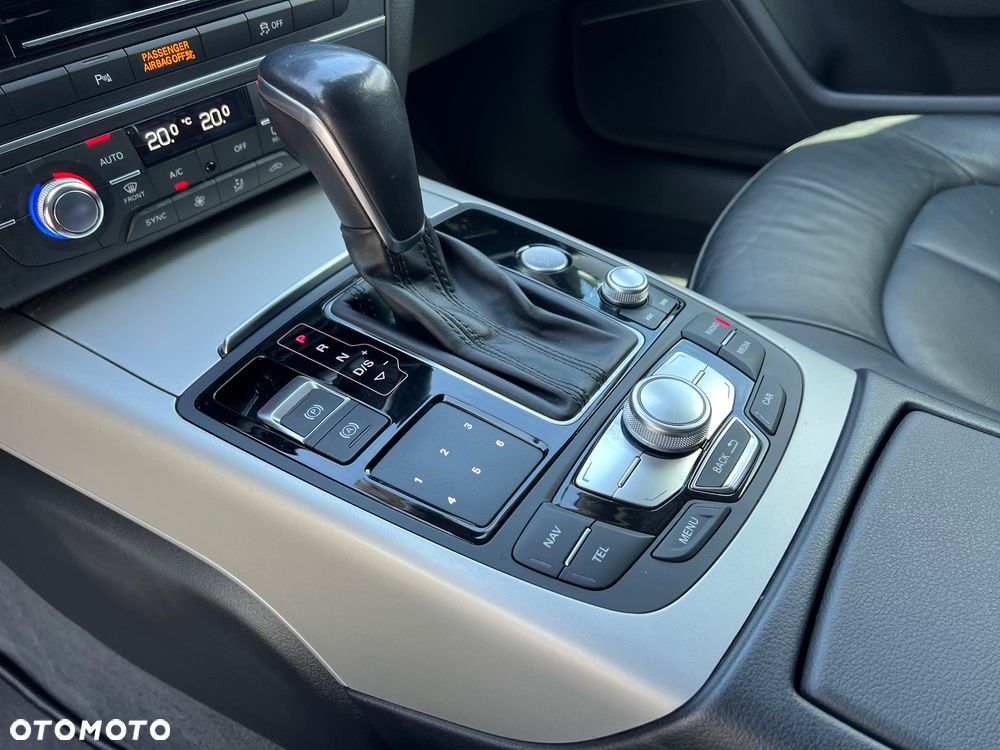 Audi A6 Avant 2.0 TDI Ultra S tronic - 28