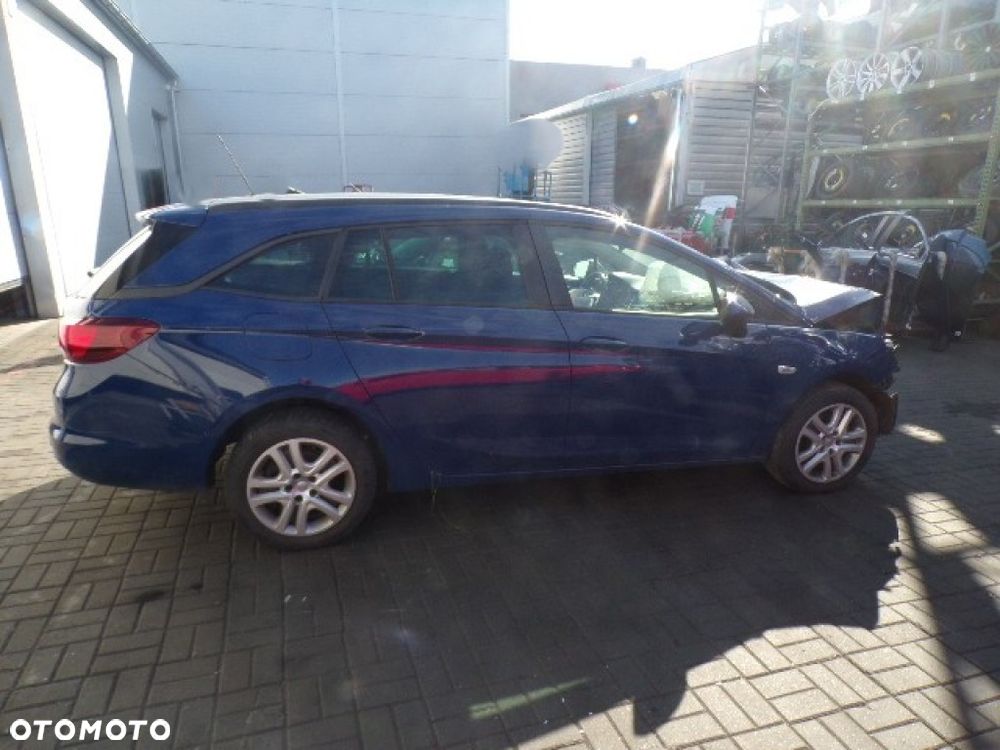 Części - Opel Astra 5 V K 1.6 CDTI 110 KM KOMBI 18R - 3