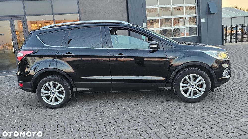 Ford Kuga - 8
