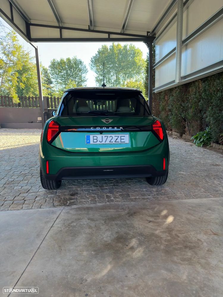 MINI 3 Portas Cooper C Favoured M - 28
