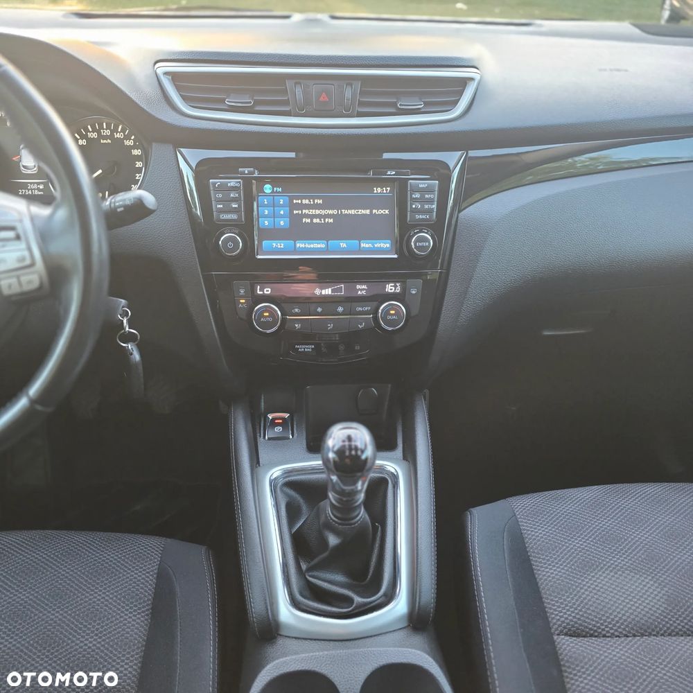 Nissan Qashqai 1.2 DIG-T N-Connecta - 16