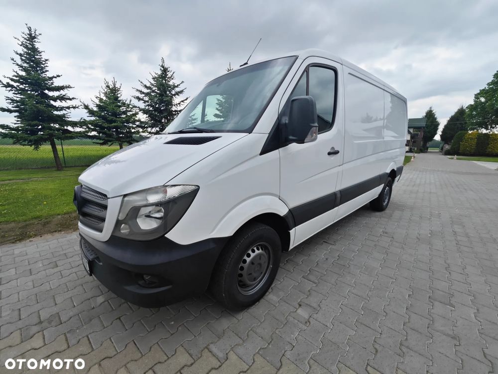 Mercedes-Benz Sprinter 319 - 6