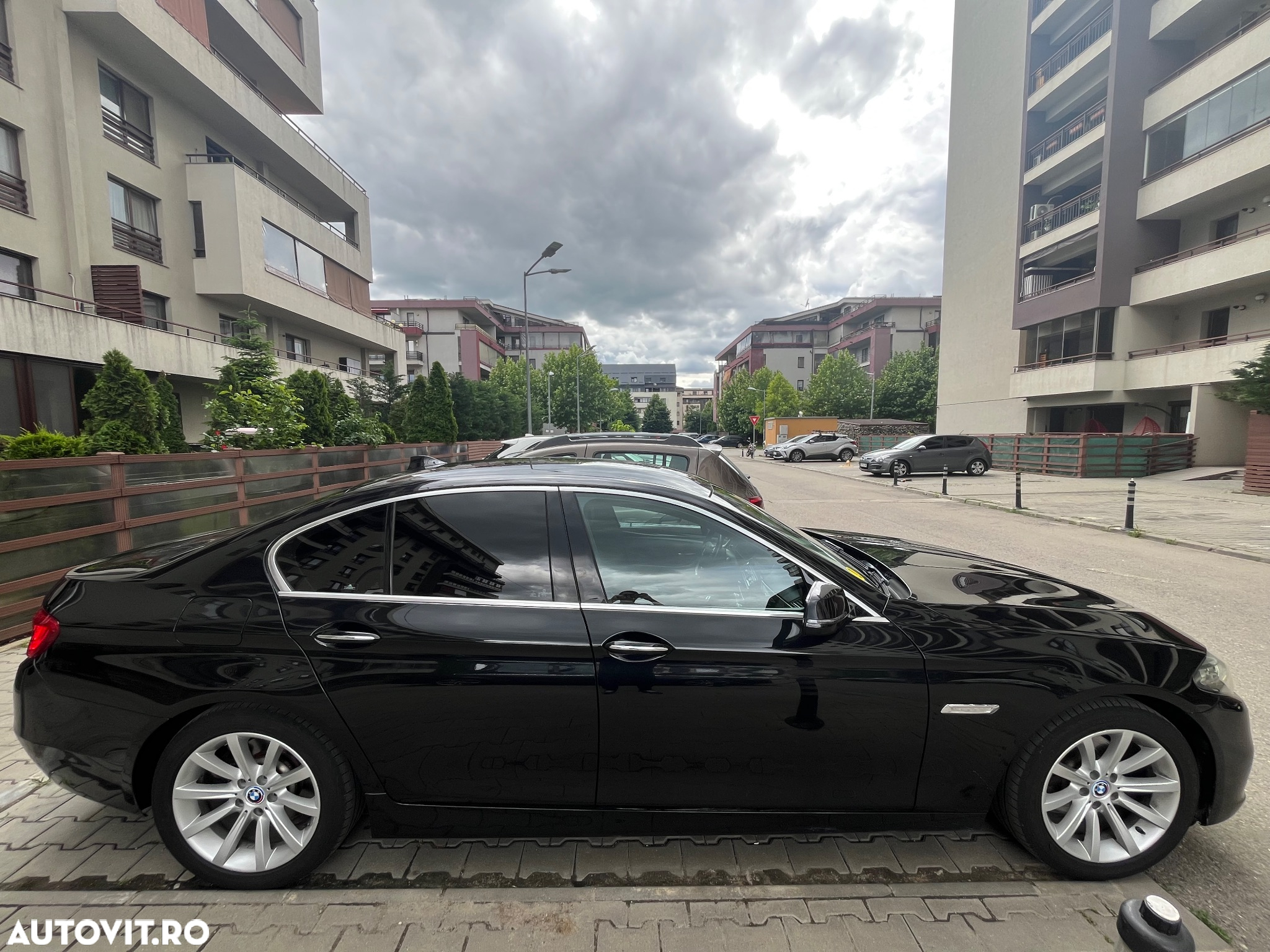 BMW Seria 5 520d - 6