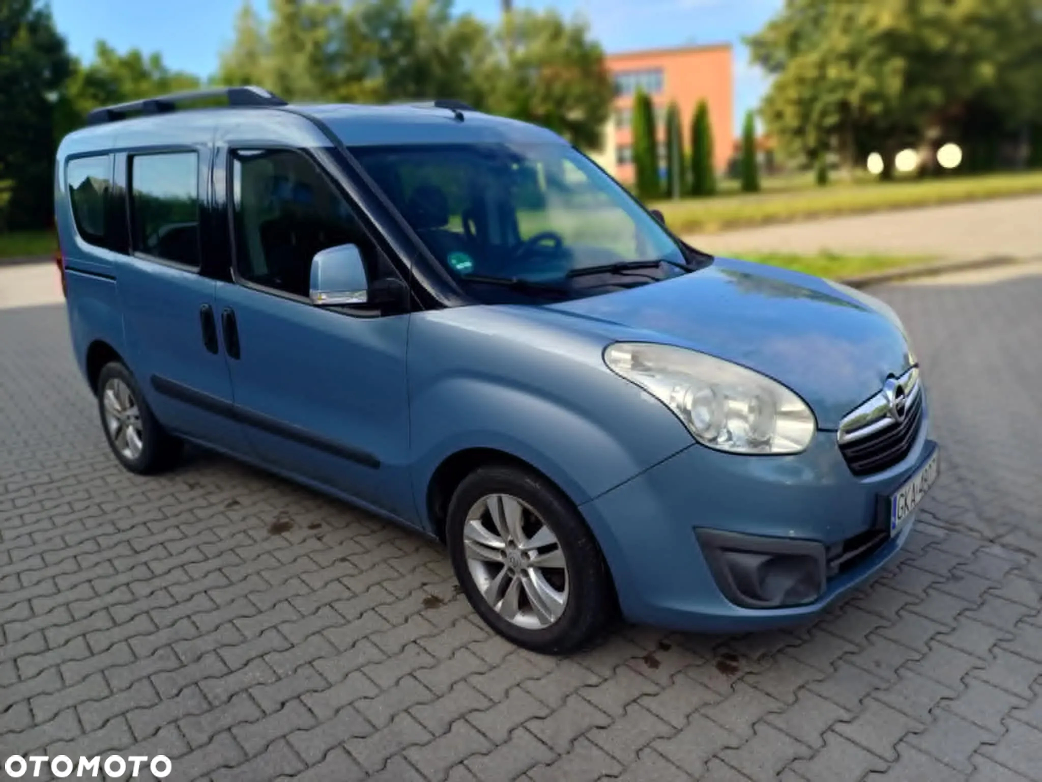 Opel Combo - 9