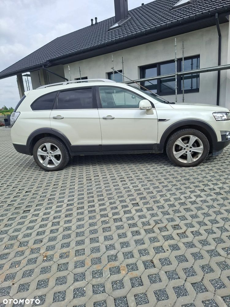 Chevrolet Captiva 2.2 D LT+ - 8