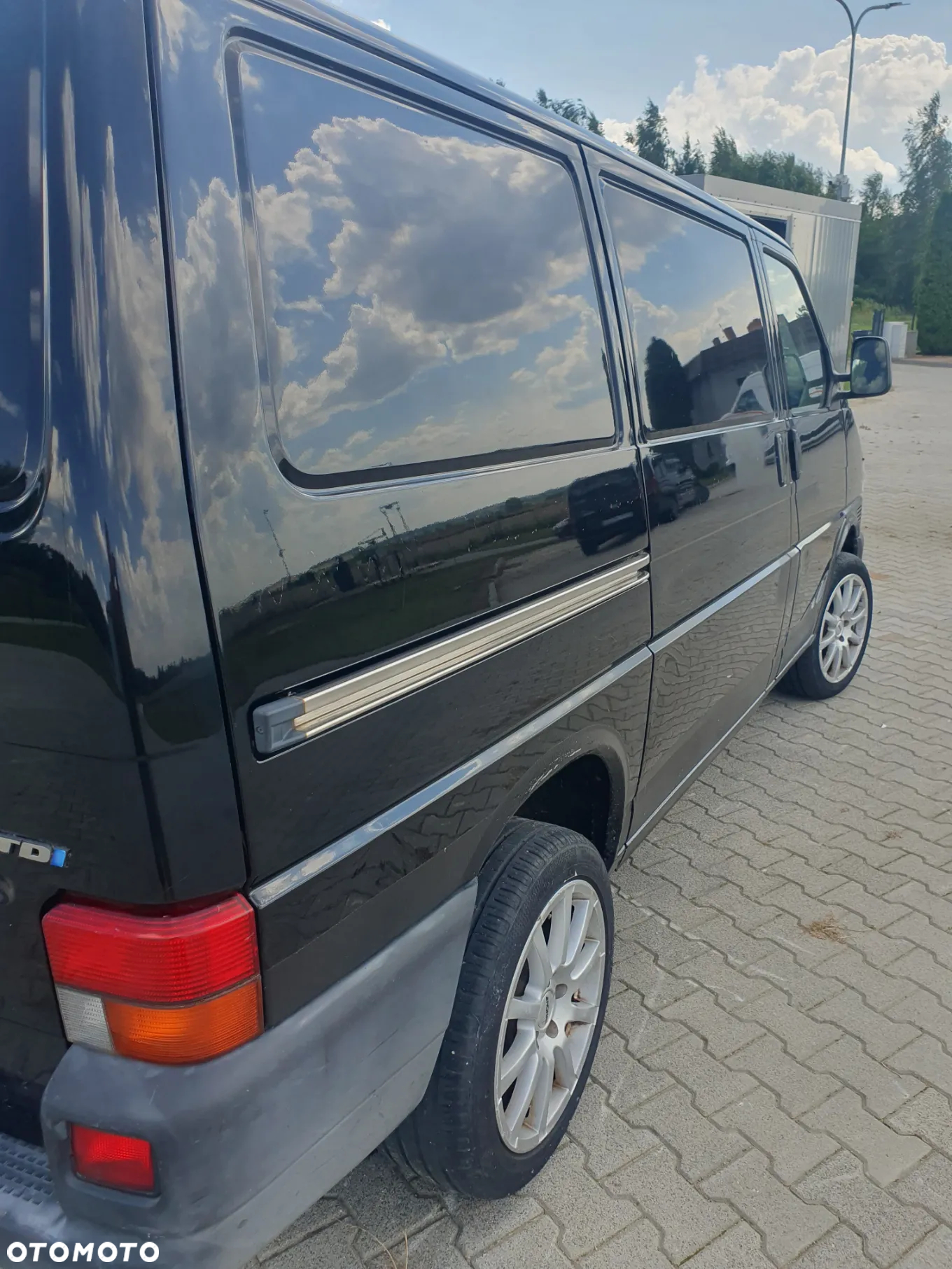 Volkswagen Transporter - 4