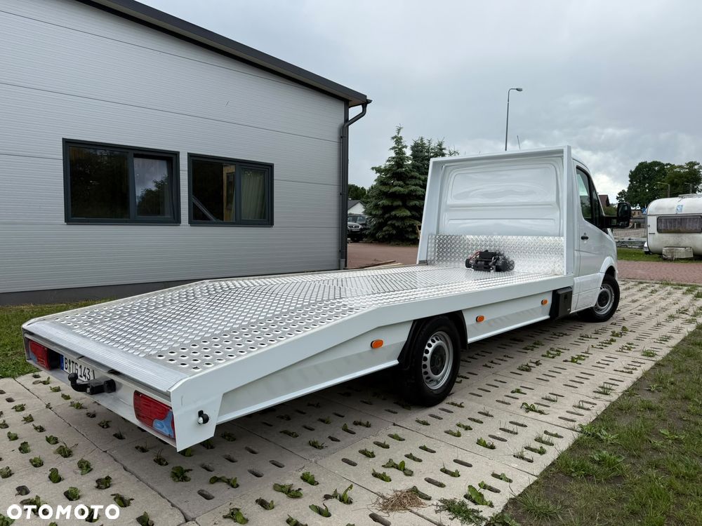 Mercedes-Benz Sprinter - 9
