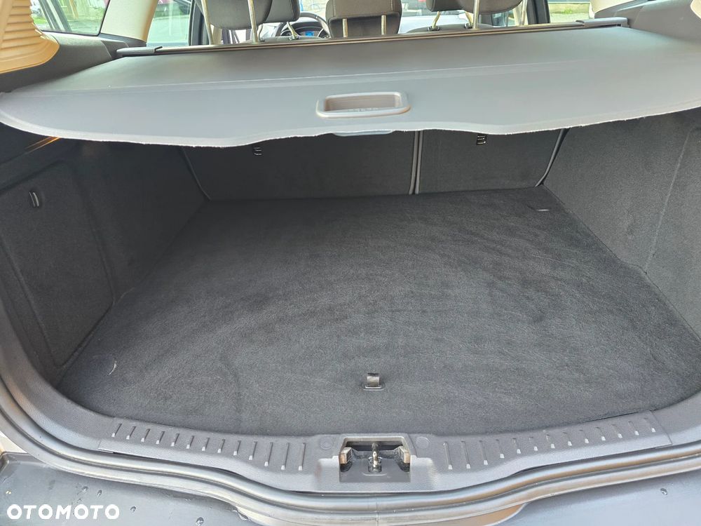 Ford Focus - 19