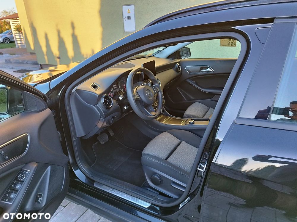 Mercedes-Benz GLA 200 (CDI) d 7G-DCT Style - 14