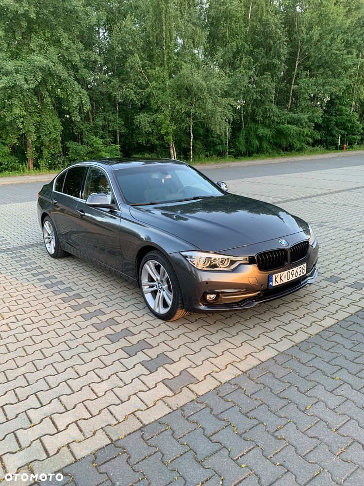 BMW Seria 3 330i GPF xDrive Sport Line Sport - 15