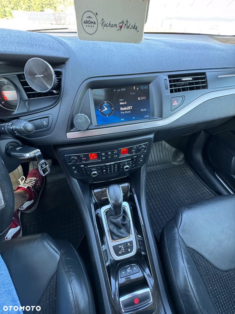 Citroën C5 Tourer V6 HDi 205 Biturbo FAP Exclusive - 37