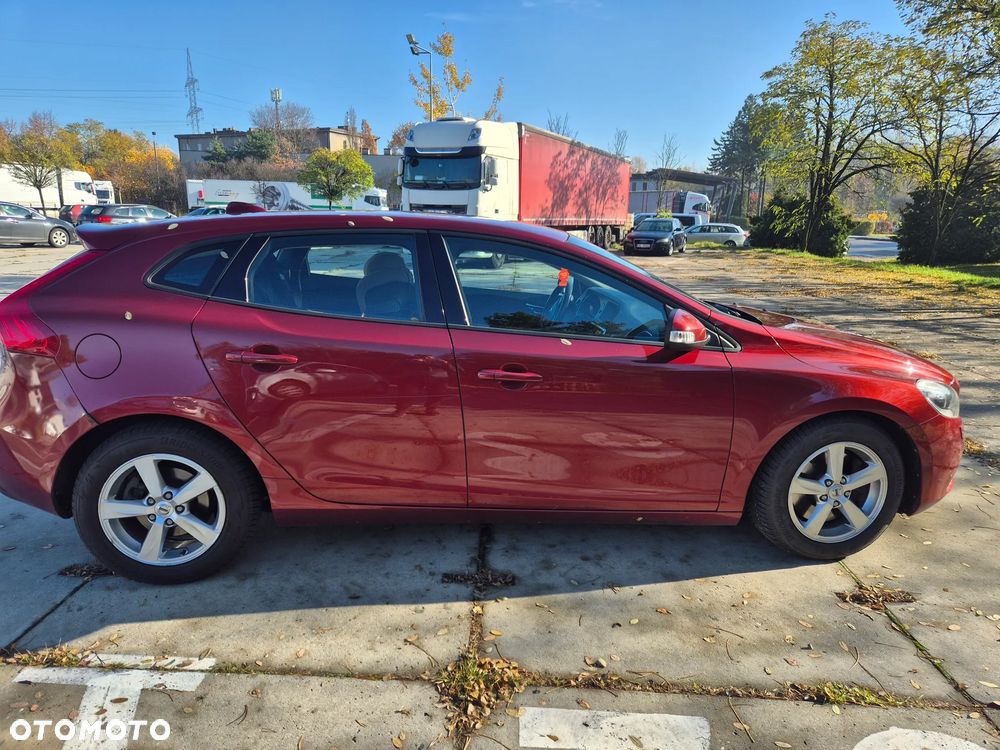 Volvo V40 D4 Kinetic - 3