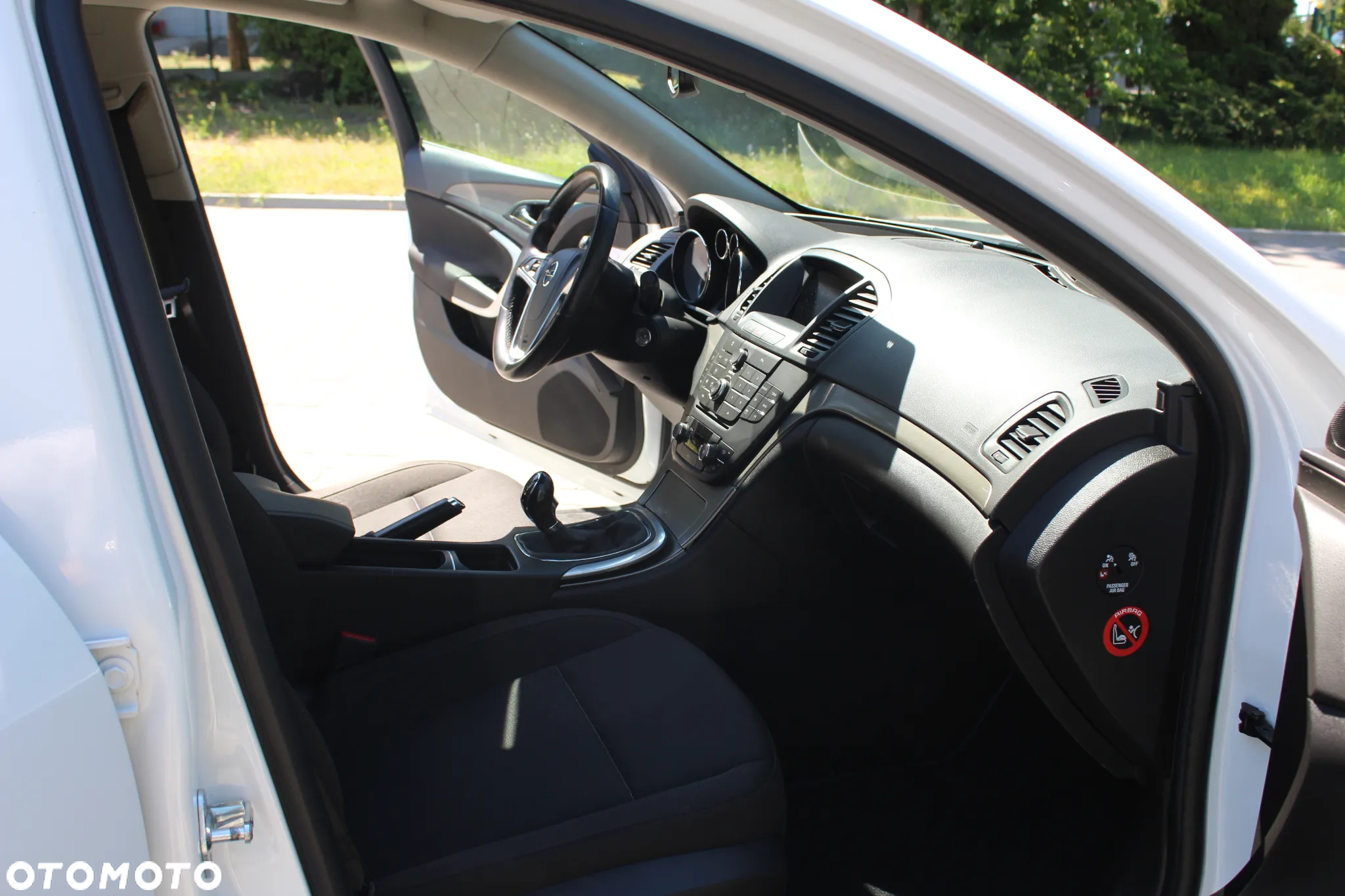 Opel Insignia 1.6 T Sport - 8