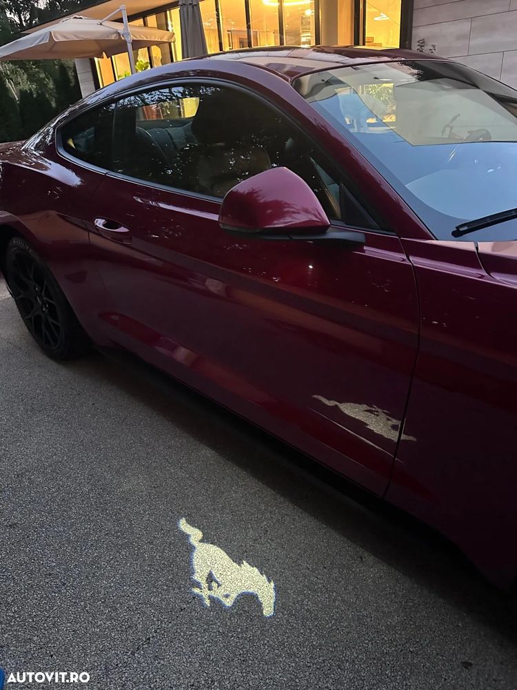 Ford Mustang - 11