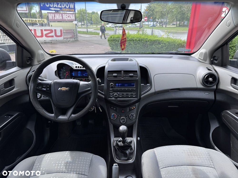 Chevrolet Aveo 1.2 LS+ - 10