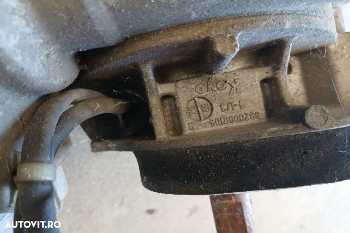 Caseta de directie 6820000102 6820000106 6783546 6900001574 138369-10 - 4