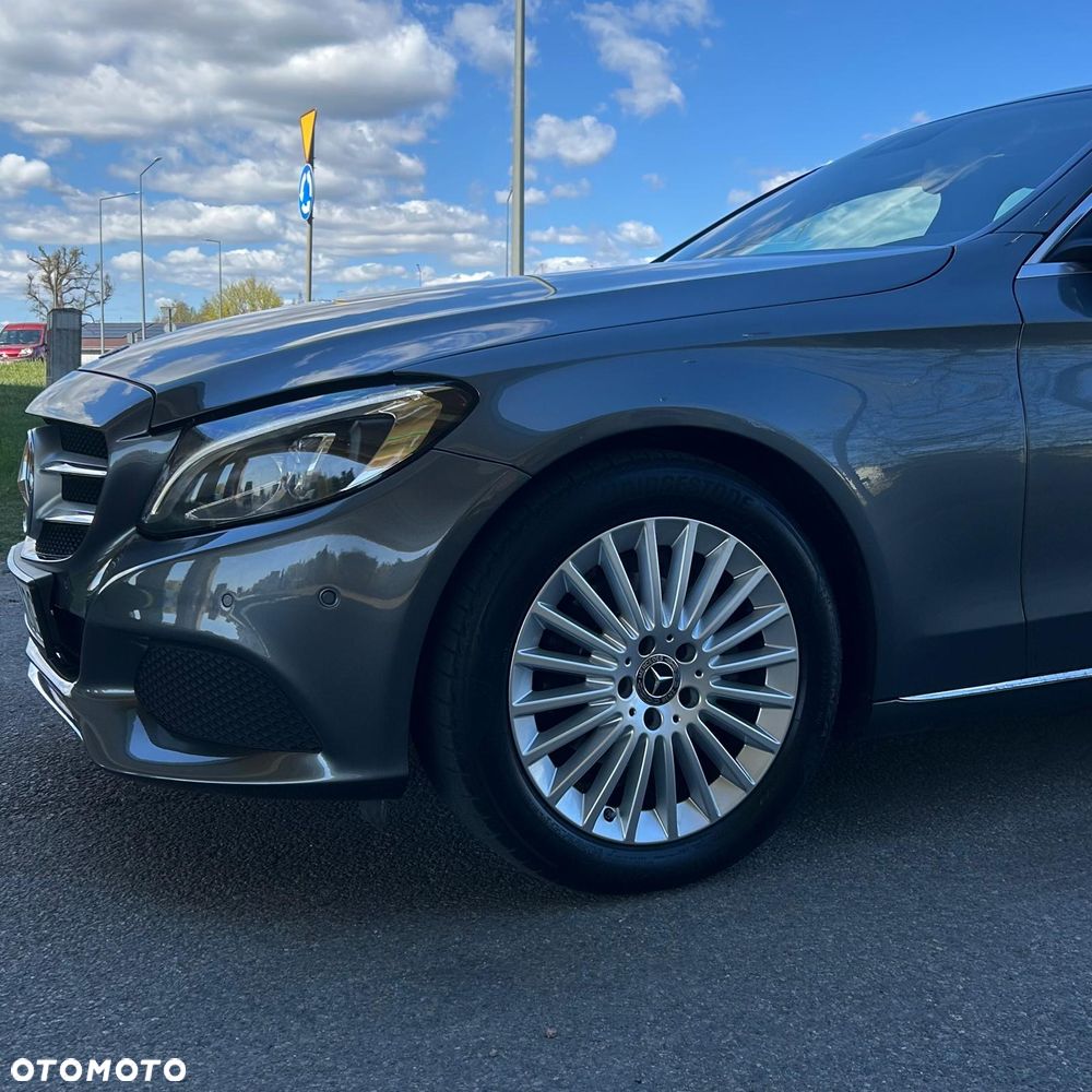 Mercedes-Benz Klasa C 180 Kompressor Automatik BlueEFFICIENCY Elegance - 8