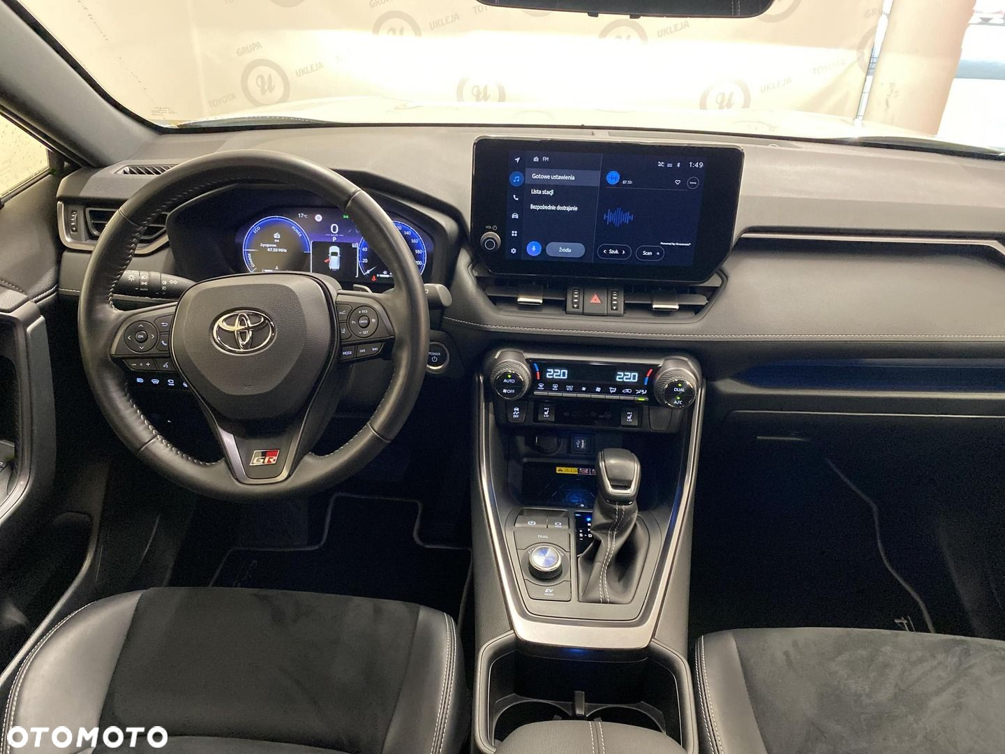 Toyota RAV4 - 3