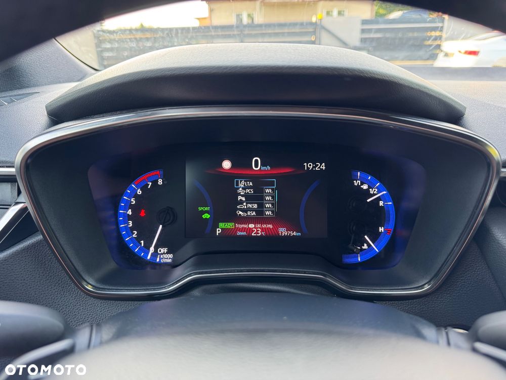 Toyota Corolla 2.0 Lounge - 33