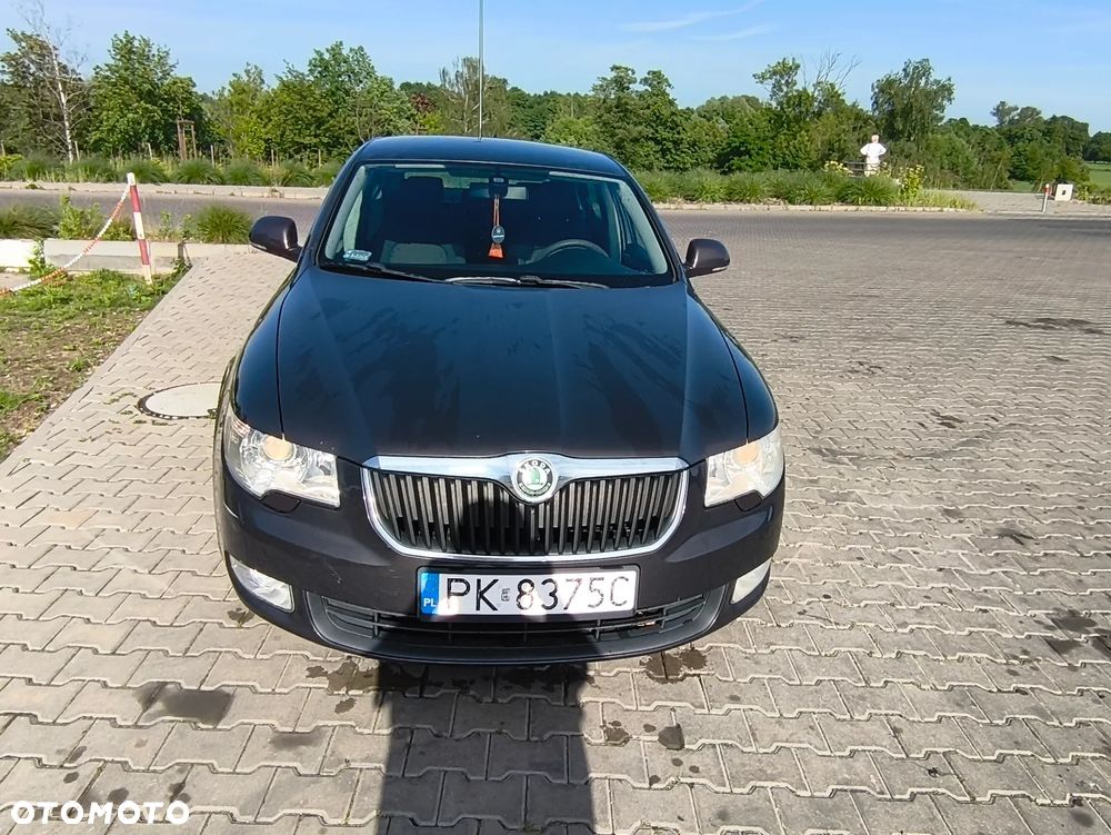 Skoda Superb 2.0 TDI Ambition DSG - 1