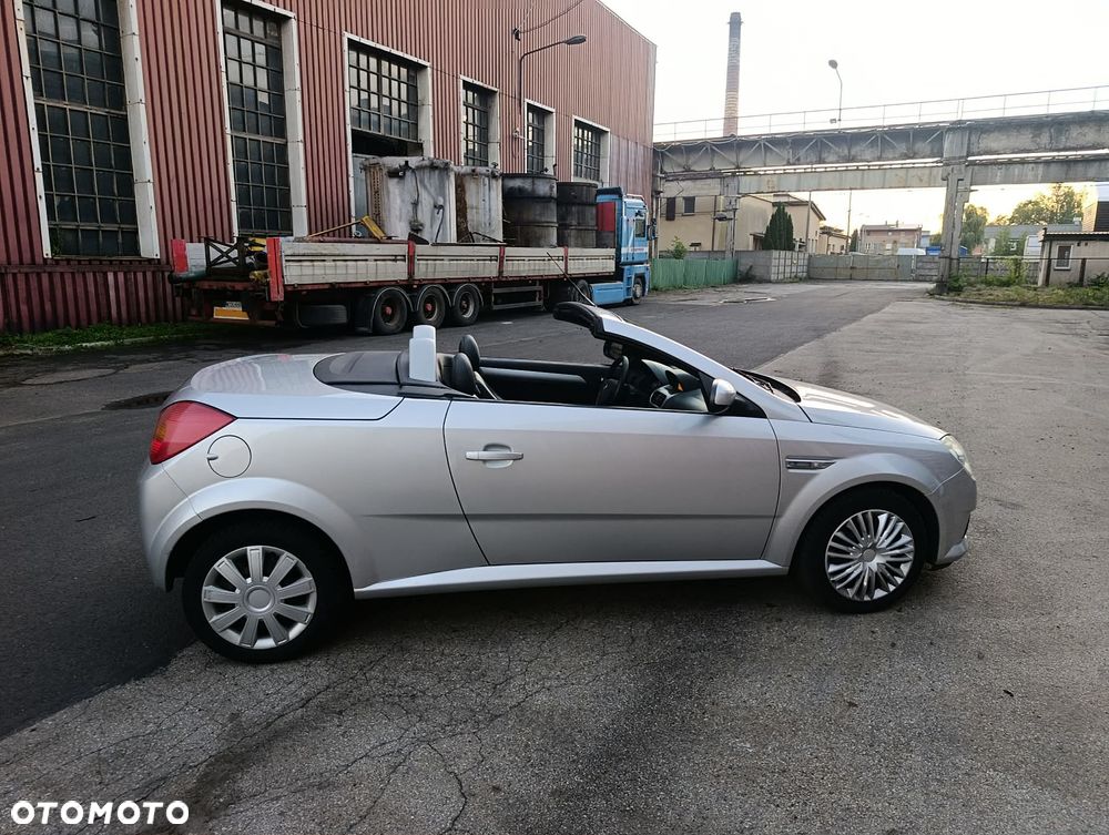 Opel Tigra 1.4 Sport - 4