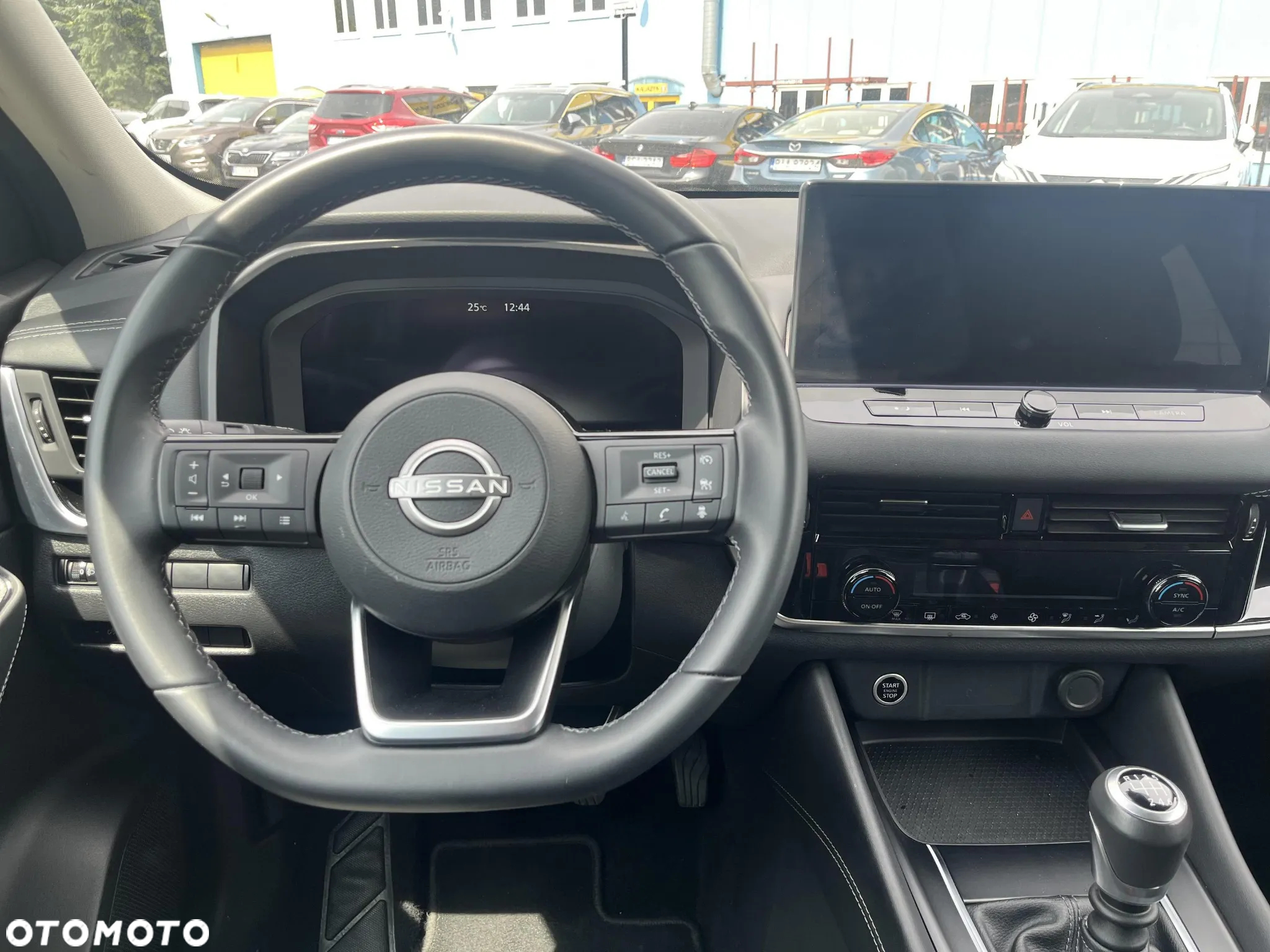 Nissan Qashqai 1.3 DIG-T mHEV N-Connecta - 14