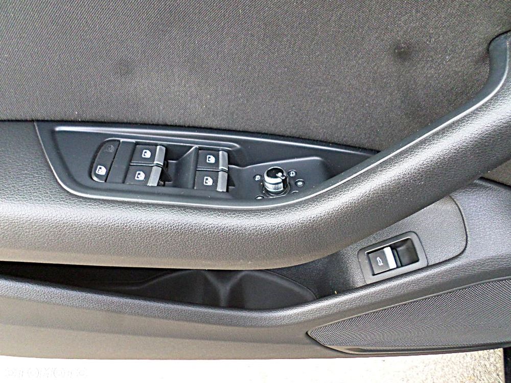 Audi A4 Avant 2.0 TDI clean diesel - 33