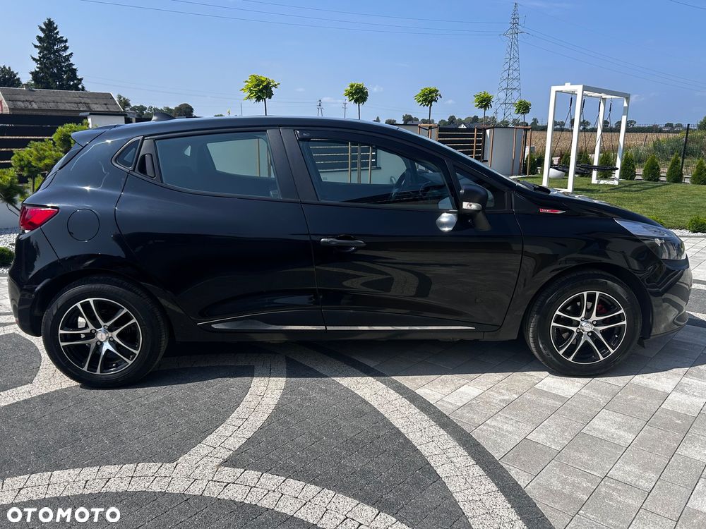 Renault Clio - 6
