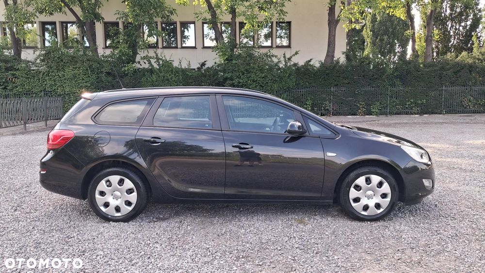 Opel Astra - 4