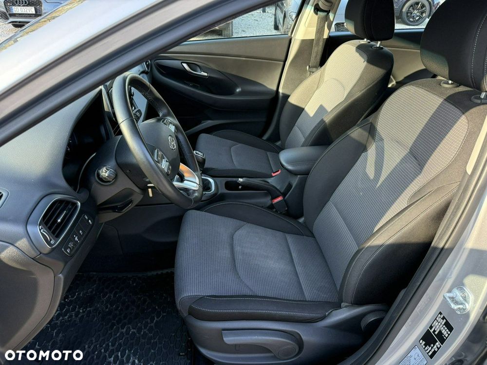 Hyundai i30 1.5 DPI Modern - 14