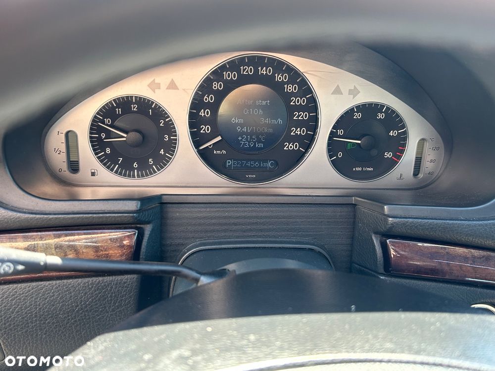 Mercedes-Benz Klasa E 220 CDI Automatik Classic - 8