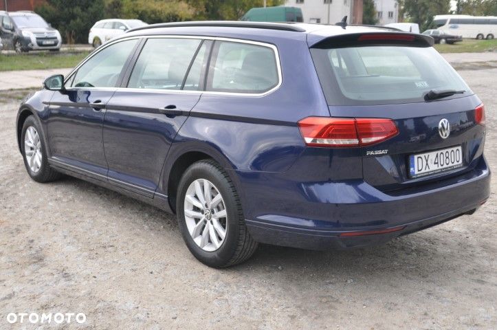 Volkswagen Passat - 3