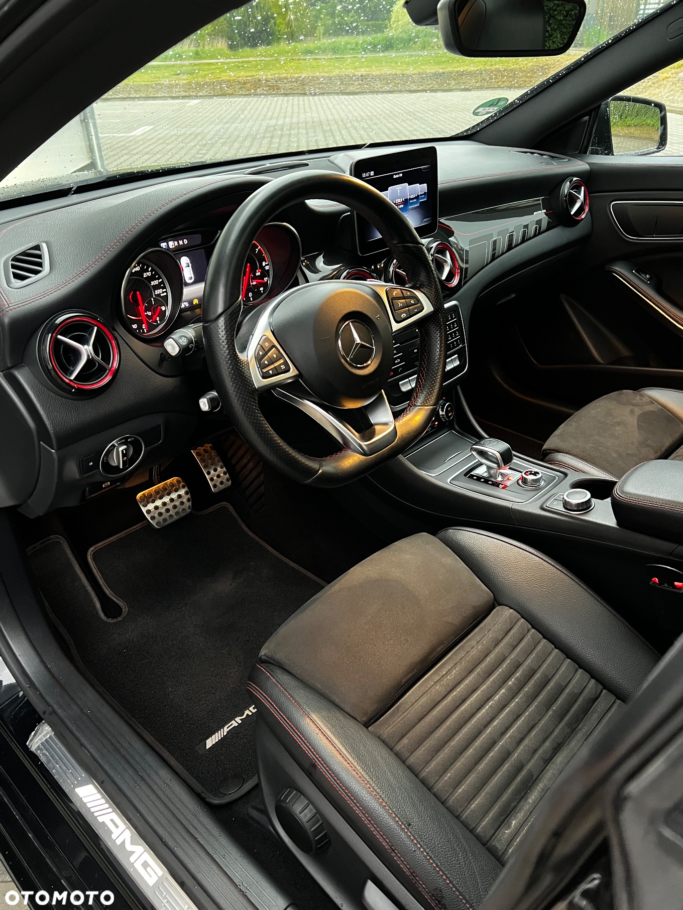 Mercedes-Benz CLA AMG 45 4-Matic - 7