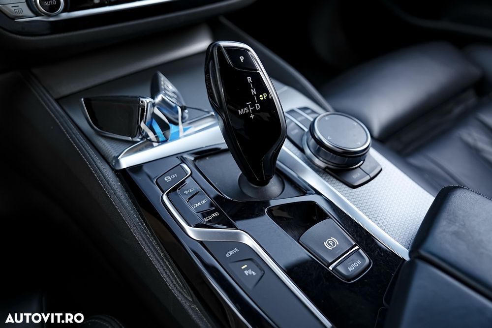 BMW Seria 5 - 36