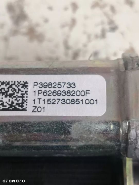 PAS PEZPIECZEŃSTWA LEWY tył volvo xc90ii rok-2015 - 7